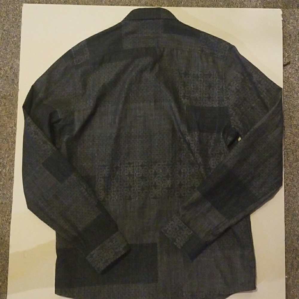 H&M Patterned Button Down - Picture 3 of 4